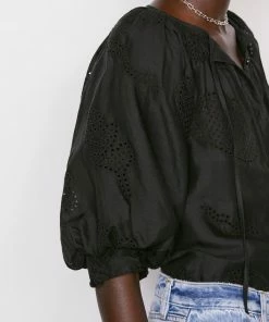 New β¨ Frame-denim Eyelet Puff Sleeve π Shirt -- Noir π€© 12 Frame-denim Eyelet Puff Sleeve Shirt -- Noir