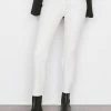 Frame-denim Women Leather Le Crop Mini Boot -- Blanc
