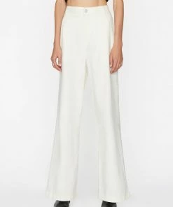 Frame-denim Women Denim Pleated Chino -- Ecru