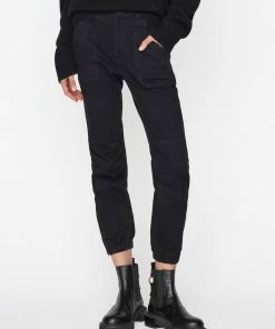 Frame-denim Women Banded Bottom Trapunto Pant -- Overdye Black