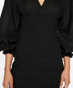 Frame-denim Women V-Neck Smocked Dress -- Noir