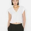 Frame-denim Women Le High Rise V Neck Tee -- Blanc