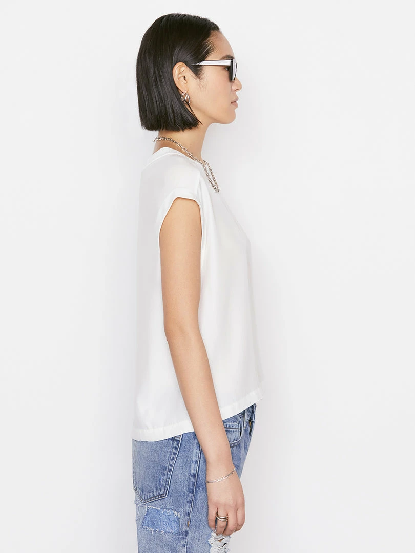 Promo ๐ Frame-denim Washable Silk Oversized Tee -- Off White ๐ฉ Women โญ 6 Frame-denim Washable Silk Oversized Tee -- Off White Women
