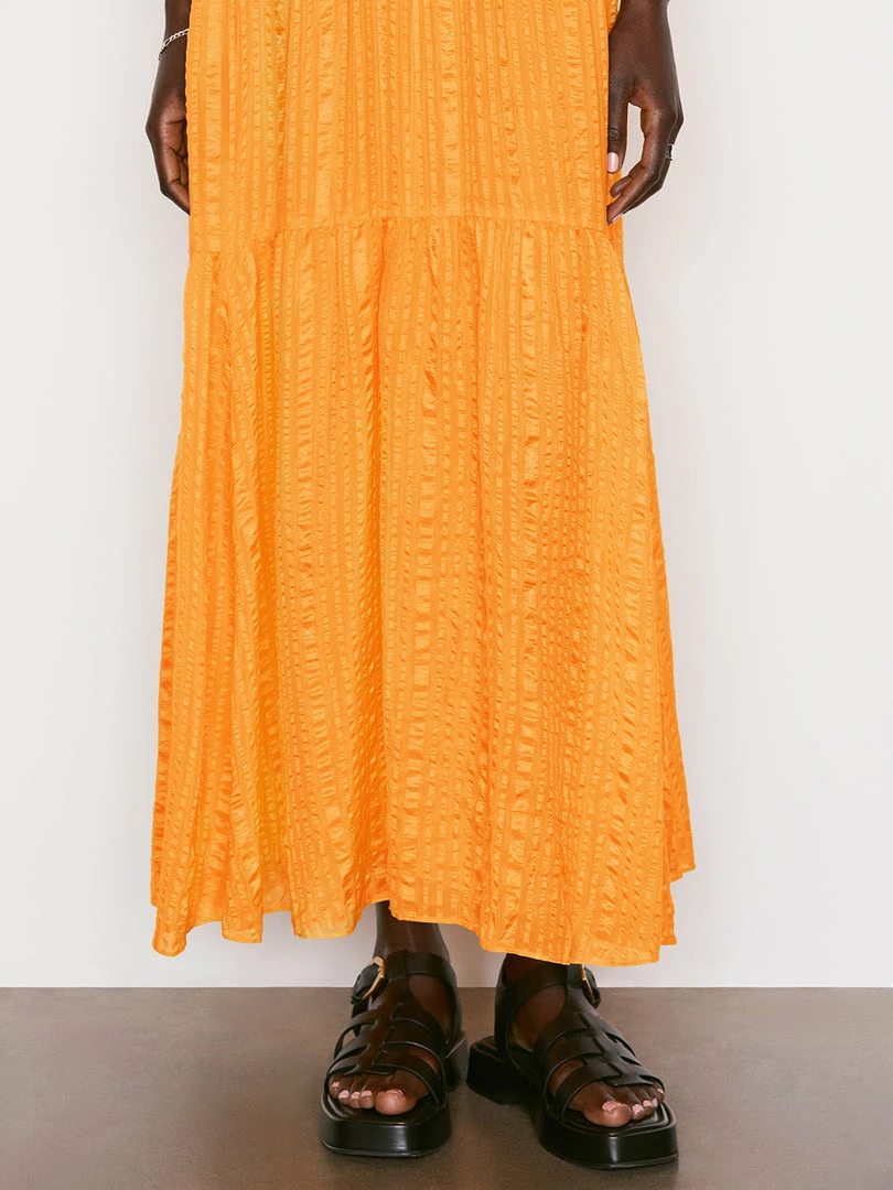 Flash Sale β Frame-denim Draped Halter Maxi π Dress -- Kumquat π― 5 Frame-denim Draped Halter Maxi Dress -- Kumquat