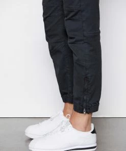 Cheap π Frame-denim Banded Bottom Trapunto Moto Pant -- Washed Black β€οΈ 10 Frame-denim Banded Bottom Trapunto Moto Pant -- Washed Black