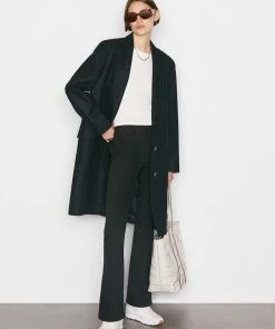 Frame-denim The Jetset Flare -- Sheen Noir