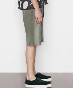 Outlet π€© Frame-denim Bonded Leather Short -- Grey Green π 10 Frame-denim Bonded Leather Short -- Grey Green