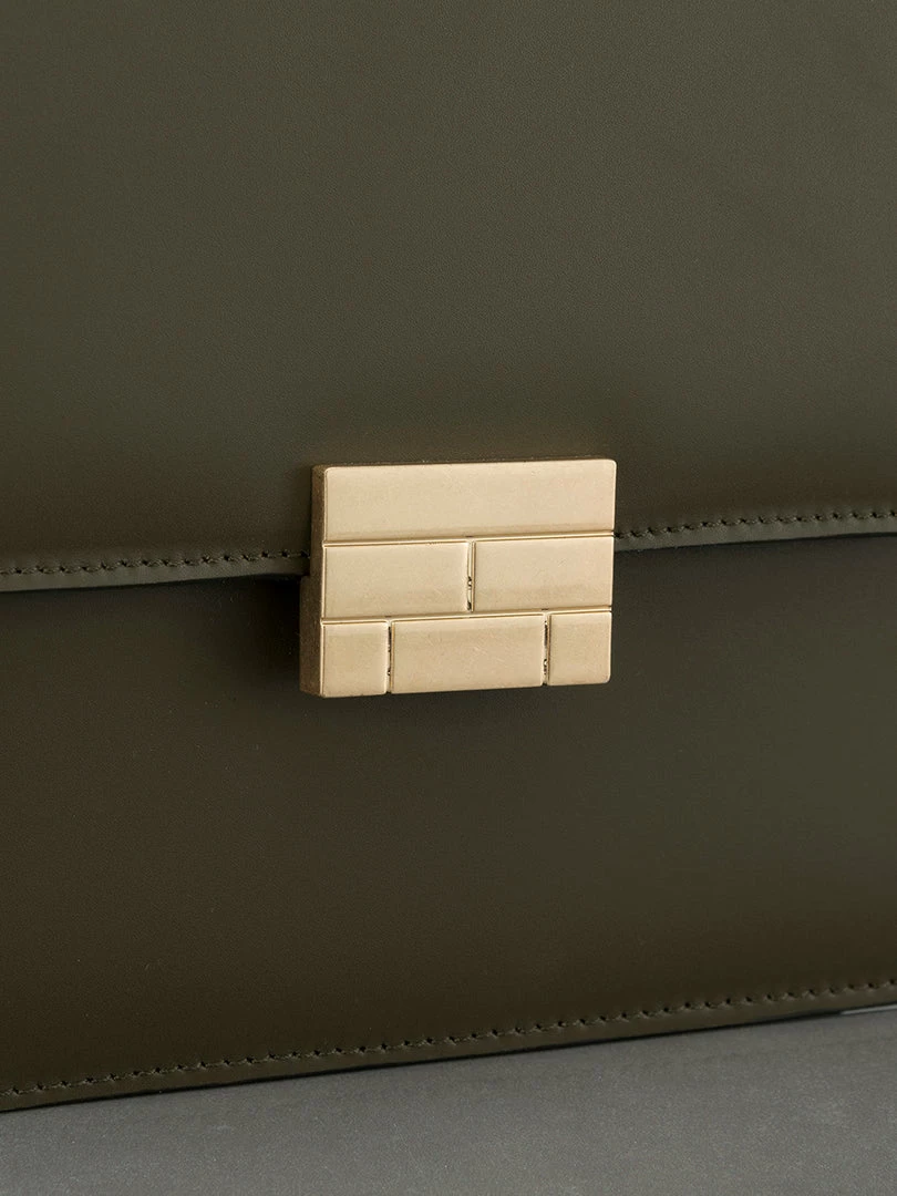 Budget π₯° Frame-denim Le Signature Mini -- Surplus π 2 Frame-denim Le Signature Mini -- Surplus