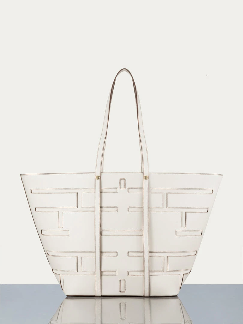 Flash Sale π₯ Frame-denim Plaque Cut Out Tote -- Off White β€οΈ 1 Frame-denim Plaque Cut Out Tote -- Off White