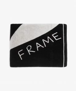 Frame-denim Abstract Beach Towel -- Noir Multi