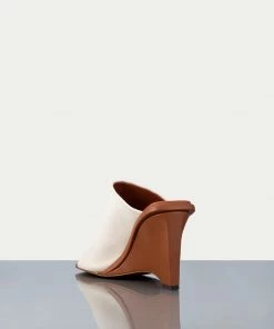 Frame-denim Le Naomi Mule -- Natural Women