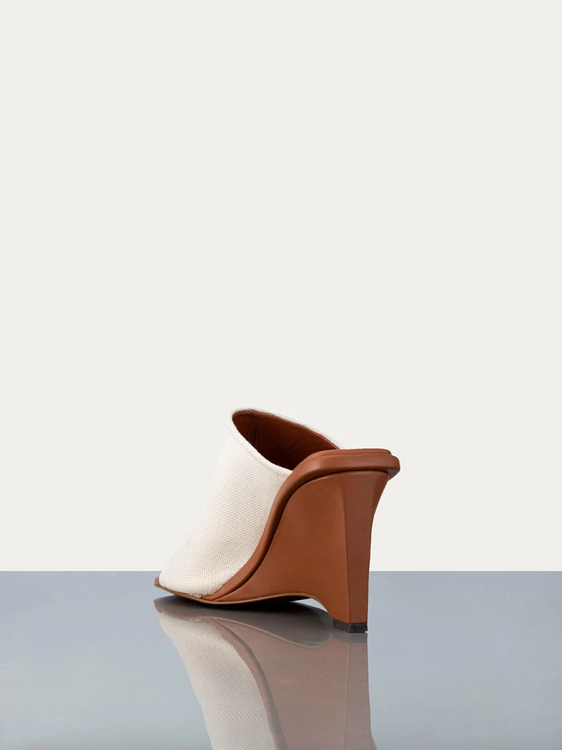 Budget π₯ Frame-denim Le Naomi Mule -- Natural π© Women π 2 Frame-denim Le Naomi Mule -- Natural Women