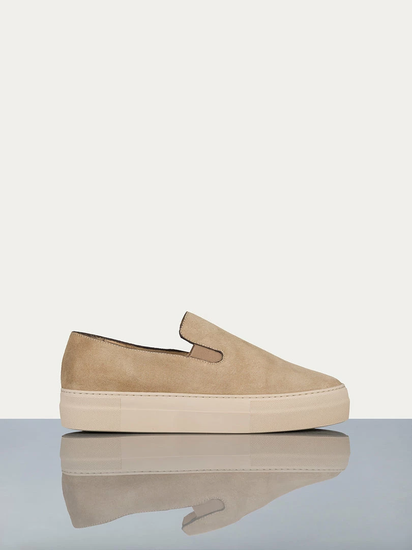 Best deal π€© Frame-denim Le Ren Slip On -- Light Tan π€© 1 Frame-denim Le Ren Slip On -- Light Tan