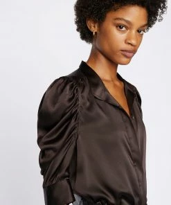 Flash Sale π₯° Frame-denim π© Women Gillian Top -- Americano π 8 Frame-denim Women Gillian Top -- Americano