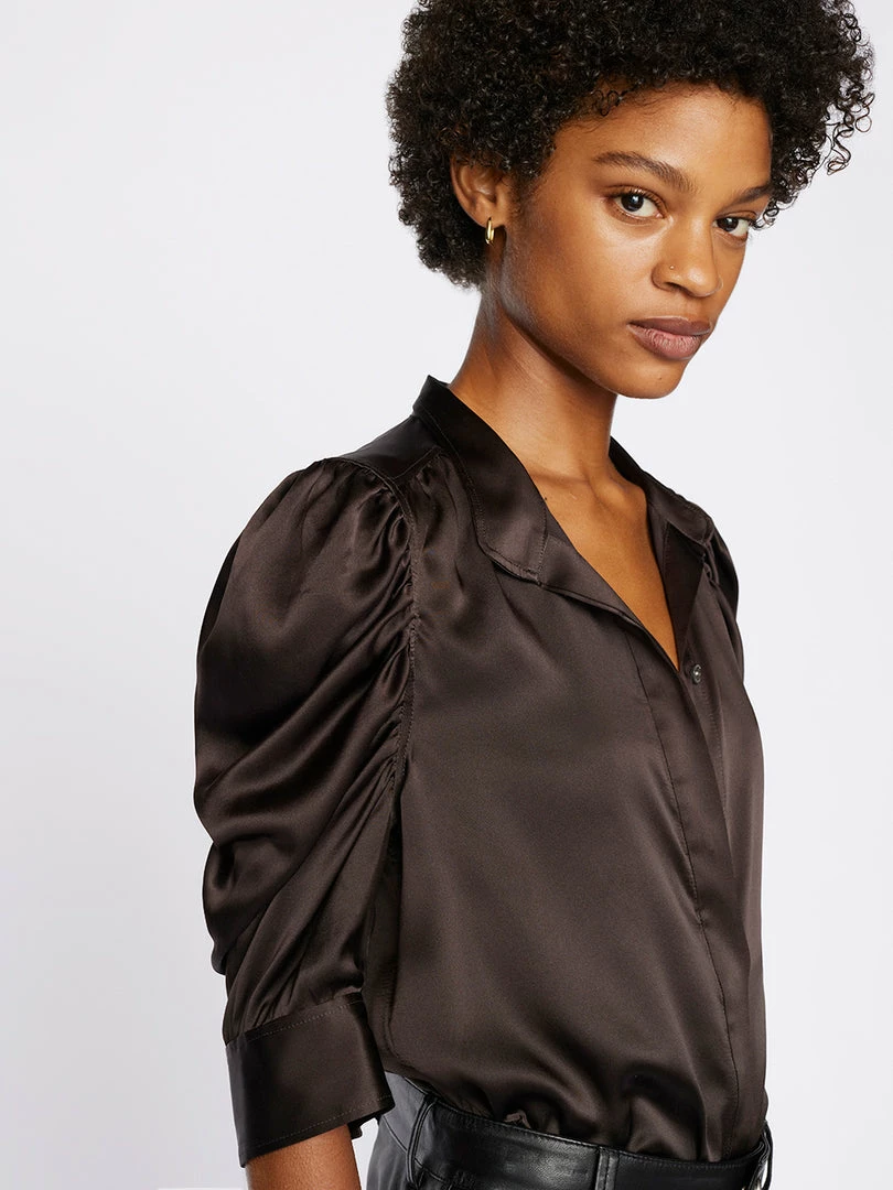 Flash Sale π₯° Frame-denim π© Women Gillian Top -- Americano π 3 Frame-denim Women Gillian Top -- Americano