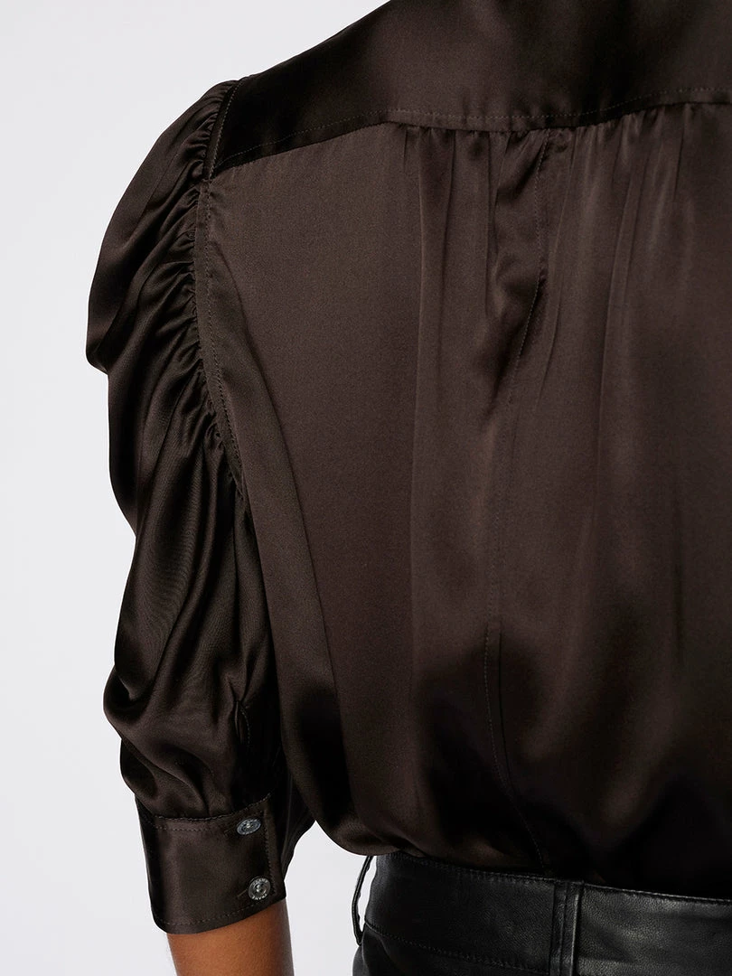 Flash Sale π₯° Frame-denim π© Women Gillian Top -- Americano π 5 Frame-denim Women Gillian Top -- Americano