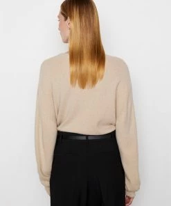 Flash Sale β Frame-denim Ilona Perfect Crew Sweater -- Oatmeal Heather 𧨠8 Frame-denim Ilona Perfect Crew Sweater -- Oatmeal Heather